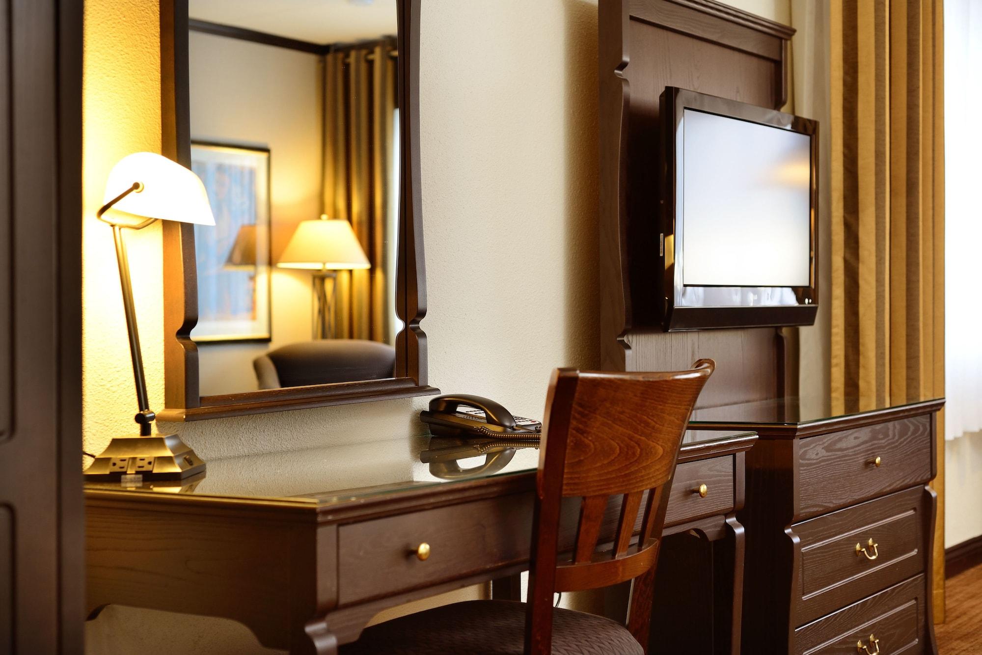 Hotel Le Montagnais Saguenay Zewnętrze zdjęcie