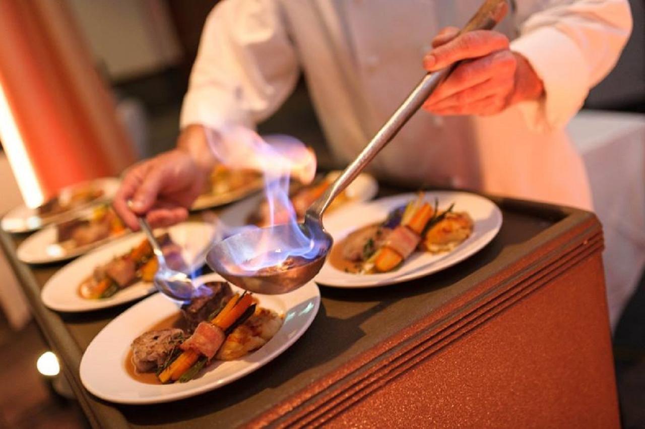 Hotel Le Montagnais Saguenay Zewnętrze zdjęcie