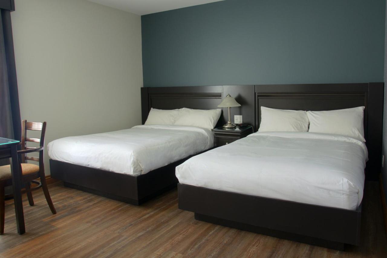 Hotel Le Montagnais Saguenay Zewnętrze zdjęcie