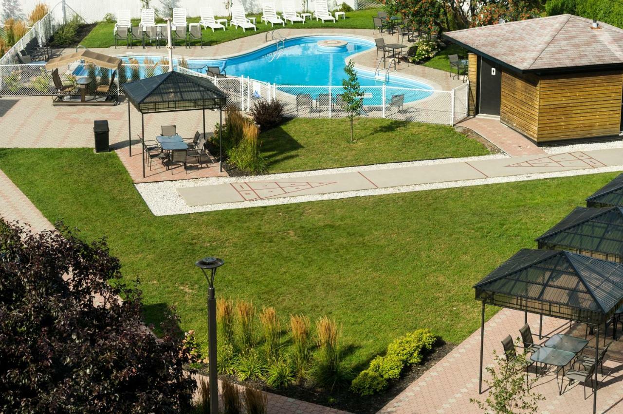 Hotel Le Montagnais Saguenay Zewnętrze zdjęcie