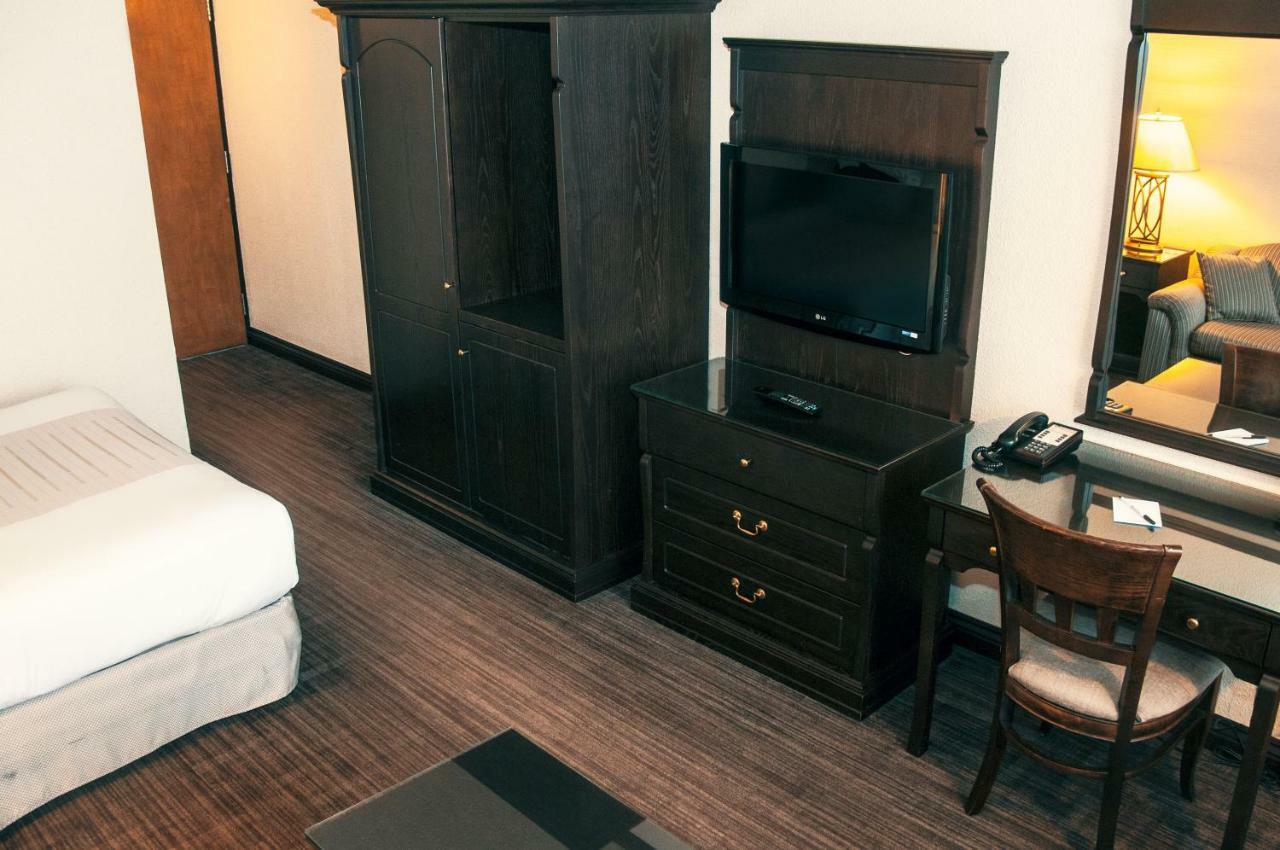Hotel Le Montagnais Saguenay Zewnętrze zdjęcie
