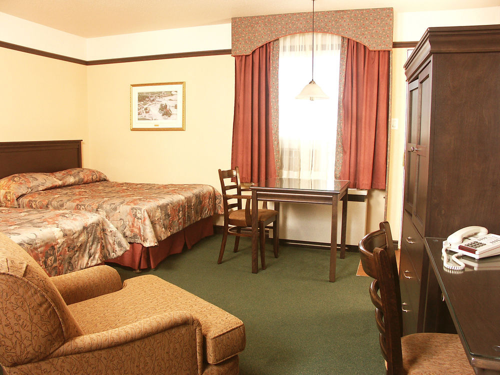 Hotel Le Montagnais Saguenay Zewnętrze zdjęcie