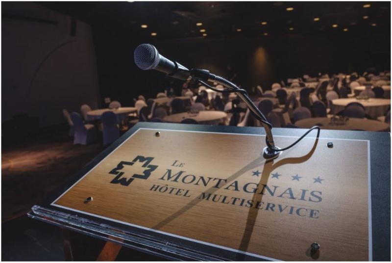 Hotel Le Montagnais Saguenay Zewnętrze zdjęcie